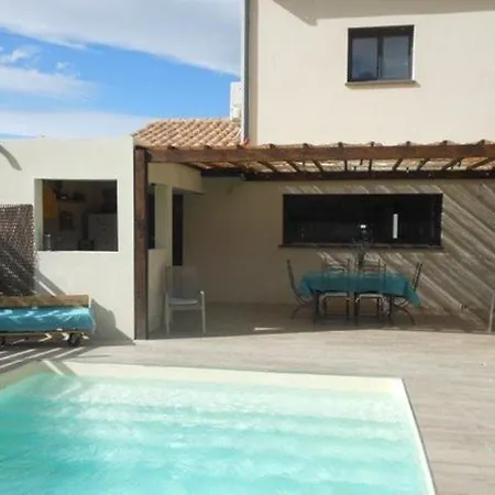 Piscine Privee A 20 Min Des Plages 10rdh21 Peyrestortes